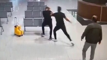 Belediye başkanı ve oğlundan terminalde meydan dayağı - guncel