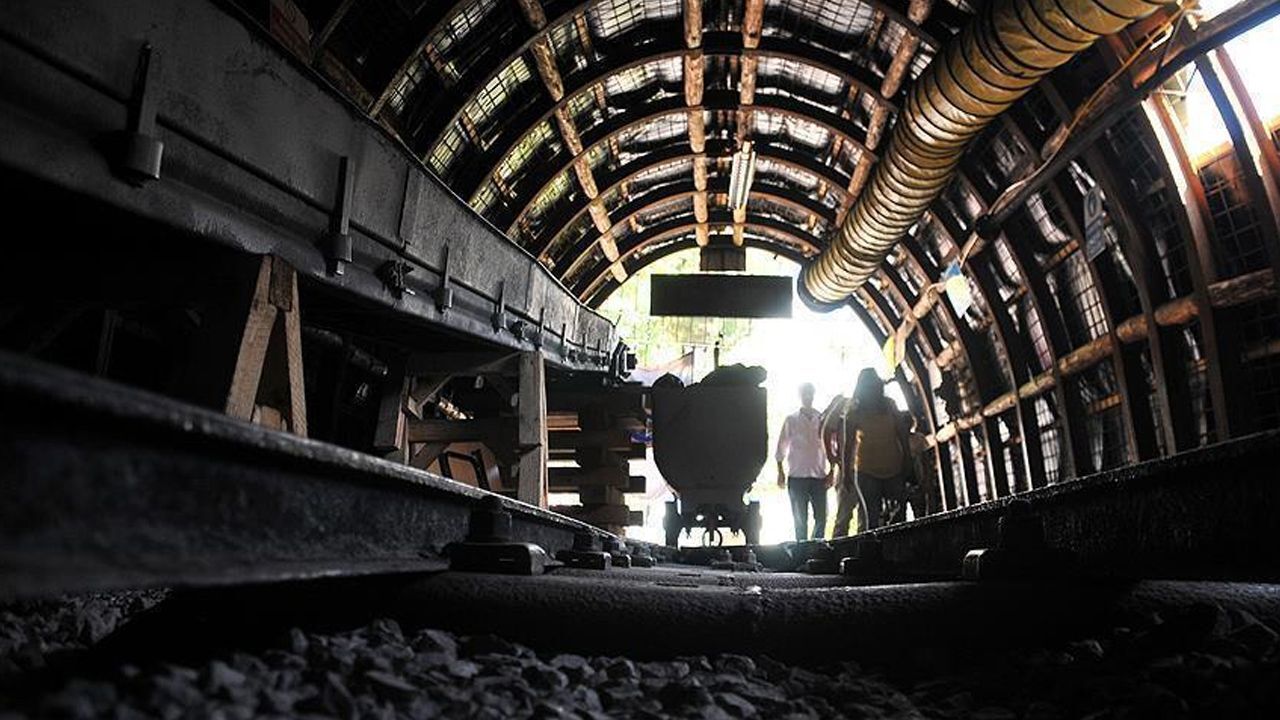 Madenci ‘ruhsat güvencesi’ istiyor! Yatırımcı ‘vatan haini’ gibi görülüyor  - Ekonomi