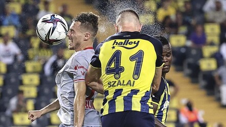 Fenerbahçe-Antalyaspor maçı bugün saat 19.00'da Corendon Airlines Park Antalya Stadyumu'nda oynanacak - haberler