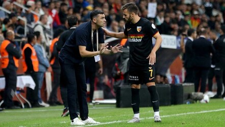 Kayserispor Teknik Direktörü Burak Yılmaz istifa etti - spor