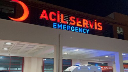 Babasının kullandığı minibüsün altında kalan çocuk hayatını kaybetti - gundem