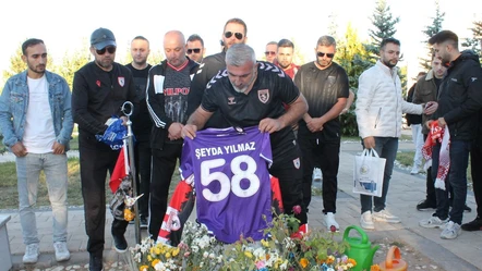 Samsunspor taraftarından şehit polis Şeyda Yılmaz'ın mezarına anlamlı ziyaret - Yaşam