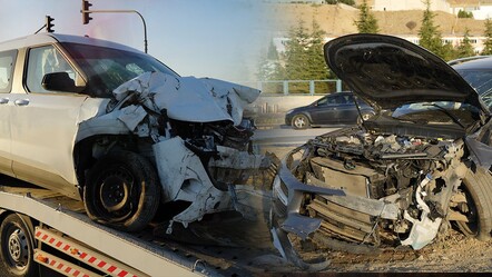 Hafif ticari araçla çarpışan lüks otomobil hurdaya döndü! Sürücüsü hayatını kaybetti - gundem