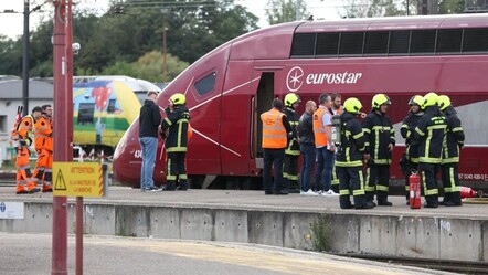 AP milletvekillerini taşıyan trende patlama! - dunya