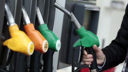 Motorin ve benzine peş peşe zam! Akaryakıt fiyatları bir kez daha değişiyor - ekonomi