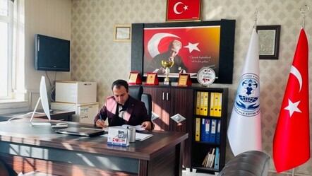 Halk Eğitim Merkezi Müdürü, 2 sayfa mektup bırakıp makam odasında intihar etti - haberler