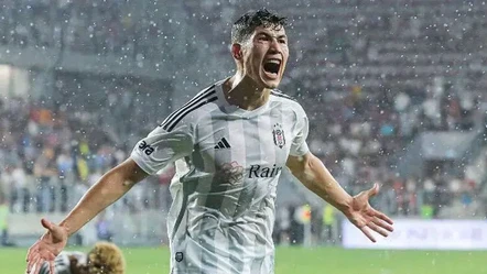 Bahtiyar savaşı! Rus kulüpleri, Kazak oyuncu için yarışa girdi - Spor