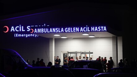 İnşaatta kanlı kavga! Diyarbakır ve Ağrılı işçiler birbirine girdi: 2 ölü, 1 yaralı - gundem