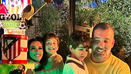 Arda Turan’ın oğlu Hamza yeni yaşına girdi! Dev pastayı gören bir daha baktı - magazin