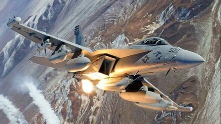 ABD'de savaş uçağı düştü! Mürettebattan haber alınamıyor - dunya