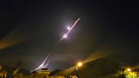 Hizbullah, İsrail'e füzelerle saldırdı - dunya