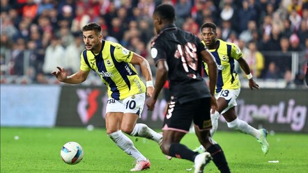 Fenerbahçe'ye zirve yarışında ağır yara! 8 puan geriye düştü - spor