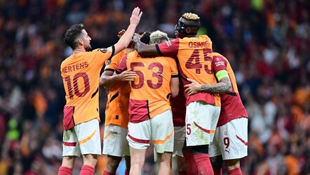 Galatasaray namağlup Avrupa yolunda ilerliyor! İstanbul'da gol yağmuru - spor
