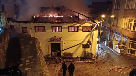 Kastamonu'da yangın! 500 yıllık Osmanlı eseri alevler içinde kaldı - gundem