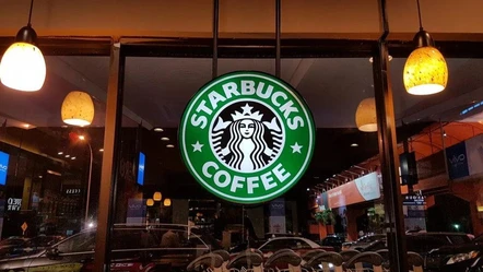 Starbucks'a boykot darbesi! Satış rakamları her şeyi gözler önüne serdi - Ekonomi