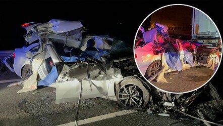 Feci kazada araç kağıt gibi ezildi! 2 kişi hayatını kaybetti - gundem