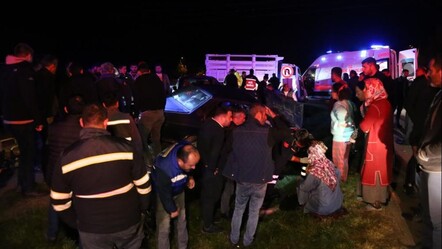 Kastamonu'da iki otomobil çarpıştı, can pazarı yaşandı! 10 yaralı var... - gundem