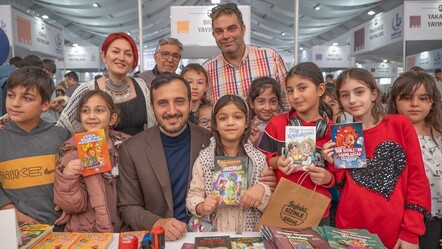 Kitap kurtları Bağcılar'a aktı - haberler
