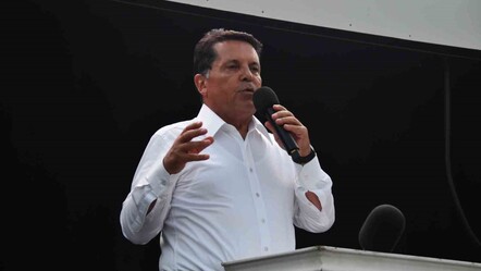 PKK'dan tutuklanan Ahmet Özer'in cezaevinden gönderdiği ilk mesajı Özgür Özel mitingde okudu - gundem