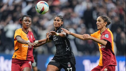 Beşiktaş, derbide Galatasaray'ı mağlup etti! - spor