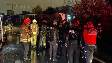 İstanbul'da yolcu otobüsü devrildi! Kaza yerinde can pazarı yaşandı, çok sayıda ölü ve yaralı var - gundem