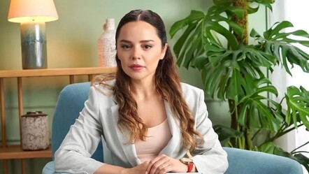 Kızıl Goncalar oyuncuları arasına yeni isim dahil oldu: Pelin Ermiş kimdir? - haberler