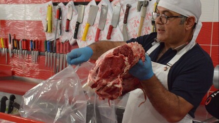 Dolandırıcılığın böylesi görülmedi: ''Senden et aldım, zehirlendim'' diyerek kasapları dolandırdılar - dunya