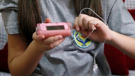 Diyabet çocukların aileleri umut bekliyor! Şeker sensörünü devlet ödesin - saglik