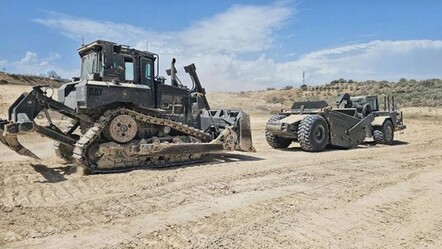 ABD, Güney Kıbrıs’a üs kuruyor! Eski Türk köyünde hummalı çalışma var - dunya