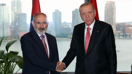 Ermenistan'ı karıştıran haber: Paşinyan'ın Cumhurbaşkanı Erdoğan'dan talimat aldığı iddia edildi - dunya