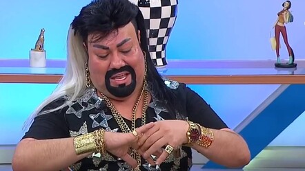 Kobra Murat 4 katlı altın kaplama bina yaptırıyor! 'Dehşet olacak' deyip detayları paylaştı - magazin