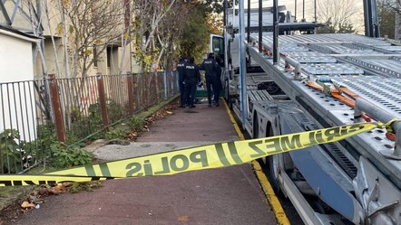 Kocaeli'de sır ölüm! Cesedi tır kabininde asılı bulundu - gundem