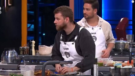 MasterChef'te feci kaza! Elini sıkıştırdı! Tir tir titremesi izleyenleri korkuttu - haberler
