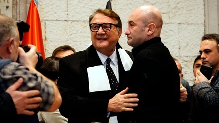 Beşiktaş'ta Hasan Arat'ın yerine geçecek isim belli oldu! Kartal'a seçime kadar Hüseyin Yücel başkanlık edecek - haberler