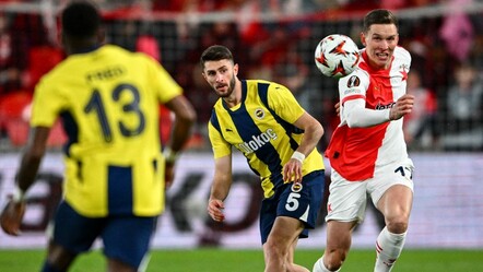 Fenerbahçe Avrupa'da Zaferle Döndü! Son dakika golüyle kazanmasını bildi - spor