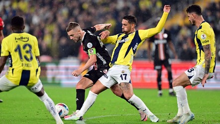 Fenerbahçe kendi evinde kazanmasını bildi! Galatasaray ile puan farkı 3'e düştü - haberler