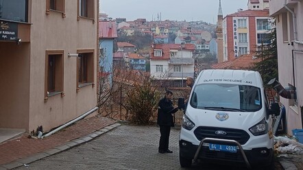 Eşini bıçaklayarak öldüren adam, 5. kattan aşağı atladı - gundem