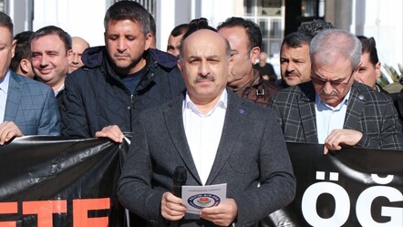 Öğrencilerin gözü önünde darp edildi! Okul müdürüne veli saldırısı - gundem