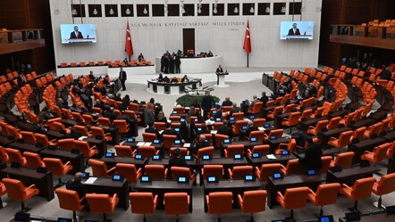 Kamu çalışanları için kanun teklifi TBMM'de kabul edildi! Kamu çalışanları görevden uzaklaştırılabilecek - ekonomi