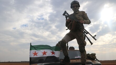 SMO'ya katılan Suriyeli gençler Türkiye'de kalanlara seslendi!