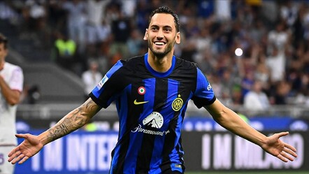 Daire fiyatına saat aldı! Hakan Çalhanoğlu’nun pırlanta işlemeli saatinin ücreti şoke etti - magazin