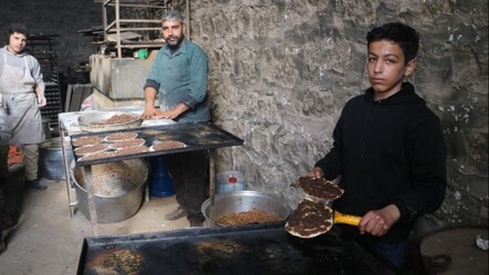 PKK'dan temizlenen Tel Rıfat'ta zafer yemeği! Kentte nizam sağlanacak - gundem