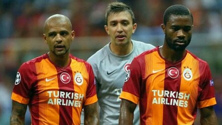 Galatasaray'ın eski yıldızından çarpıcı itiraf! Galatasaray'a imza atarken Fenerbahçe iki katını teklif etti - haberler