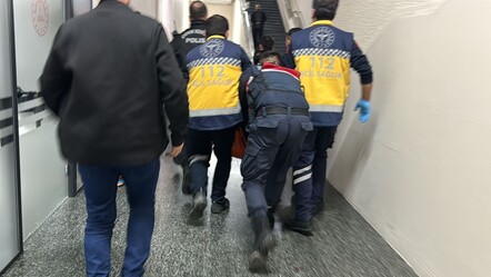 Bursa Adliyesi'nde sıcak dakikalar! Mahkeme salonunda kurşun yağdırdı, ölü ve yaralılar var - gundem