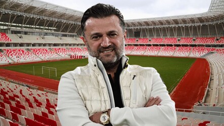 Sivasspor'da yaprak dökümü! Bülent Uygun istifasını yönetime bildirdi - haberler