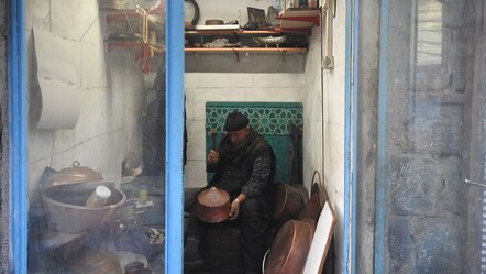 1 metrekarelik dükkanda geçen ömür! 71 yıldır bu işi yapıyor - yasam