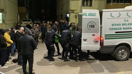 Annesini poşetle boğdu, ikizini silahla vurdu! Sivas'ta aile katliamı - dunya