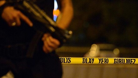 Polise saldırı! Şüphelilerin üzerinden çıkanlar pes dedirtti - gundem
