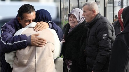 Balıkesir'deki fabrika faciasında yürek sızlatan görüntüler... Aileler destekle ayakta kaldı - gundem