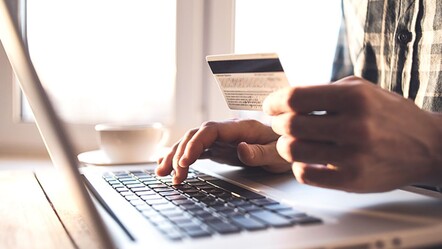 Sosyal medyadan giysi alanlar dikkat! İnternet dolandırıcıları parayı kripto para ile yurt dışına çıkarıyor - ekonomi